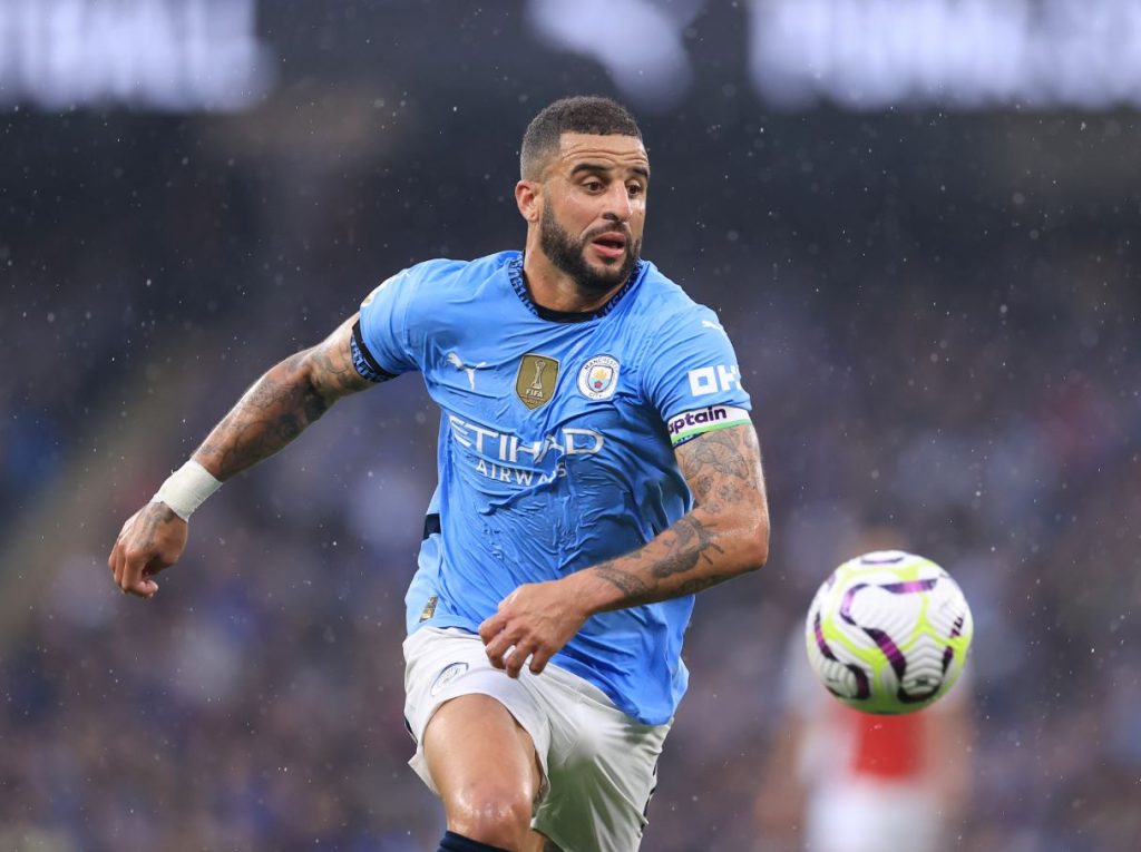 Kyle Walker sắp phải chia tay Man city