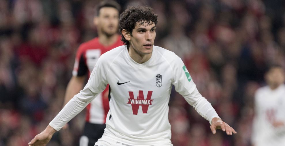 Ancelotti loại Jesus Vallejo ra khỏi đội hình Real Madrid