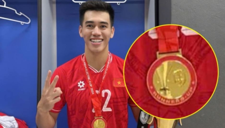 BTC AFF Cup 2024 tiến hành thu hồi huy chương lỗi của cầu thủ Tiến Linh