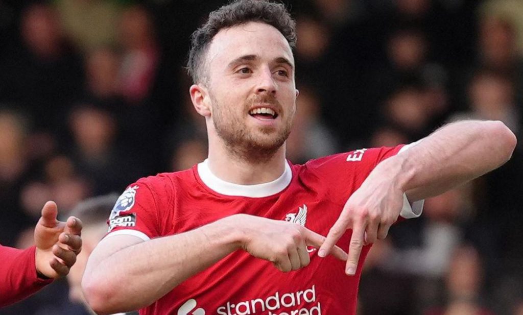 Diogo Jota cho thấy vẫn còn hữu dụng với đổi tuyển Liverpool