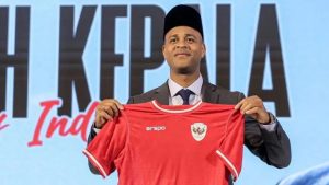 Patrick Kluivert nhận thử thách lớn khi phải dẫn dắt đội tuyển Indonesia